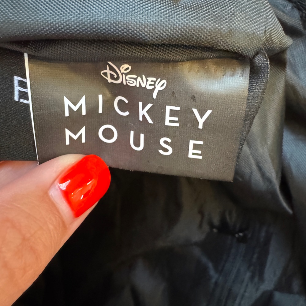 Disney Mickey Mouse Print Bioworld Small Duffle/Weekender Bag NWT - Picture 4 of 6